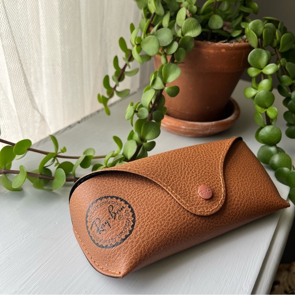 Ray-Ban Oval Polished Rose Gold Metal, Gray Lenses RB3594; brand new out of box - Picture 8 of 8